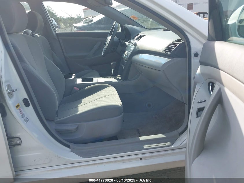 2009 TOYOTA CAMRY VIN: 4T1BE46K39U915937