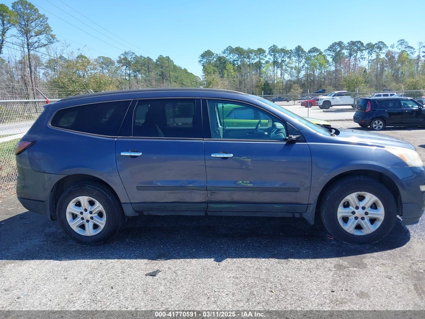 2013 CHEVROLET TRAVERSE LS - 1GNKRFKD8DJ243208