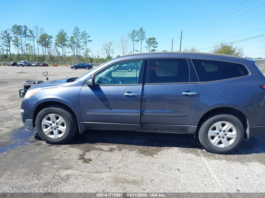 2013 CHEVROLET TRAVERSE LS - 1GNKRFKD8DJ243208