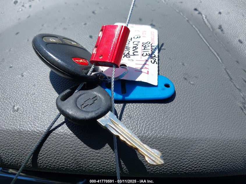 2013 CHEVROLET TRAVERSE LS - 1GNKRFKD8DJ243208