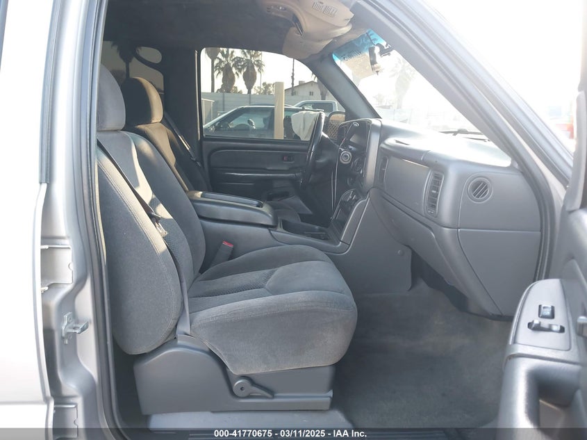 2007 CHEVROLET SILVERADO VIN: 2GCEC13V771135632