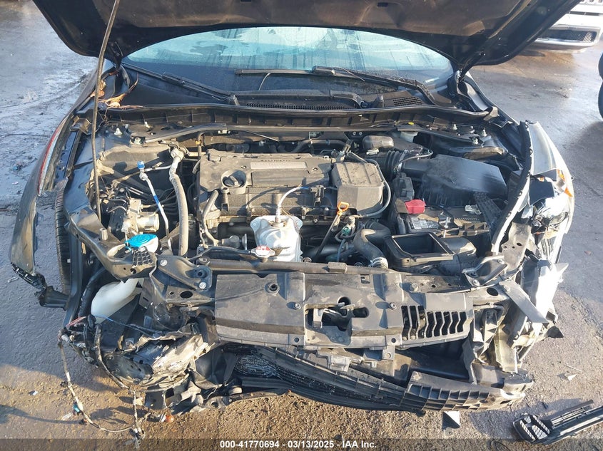 2015 HONDA ACCORD SEDAN VIN: 1HGCR2F56FA231992