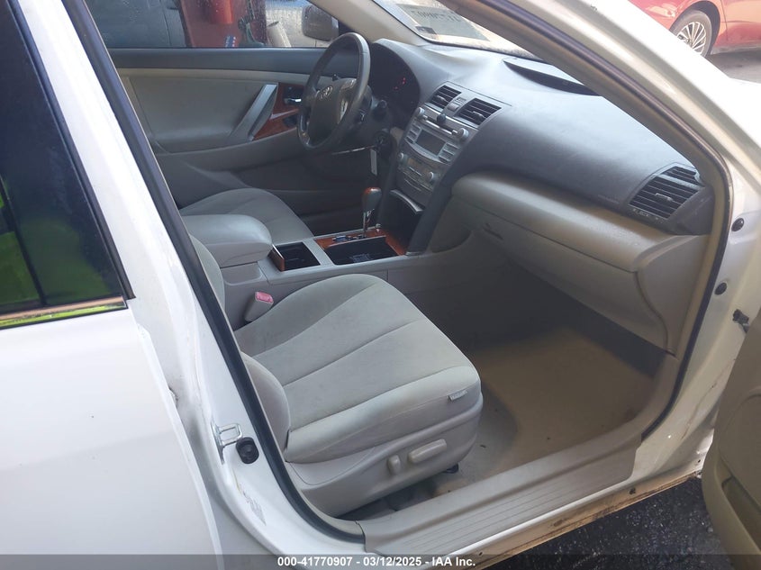 2009 TOYO CAMRY XLE AUTOMATIC VIN: 4T1BE46K19U896479