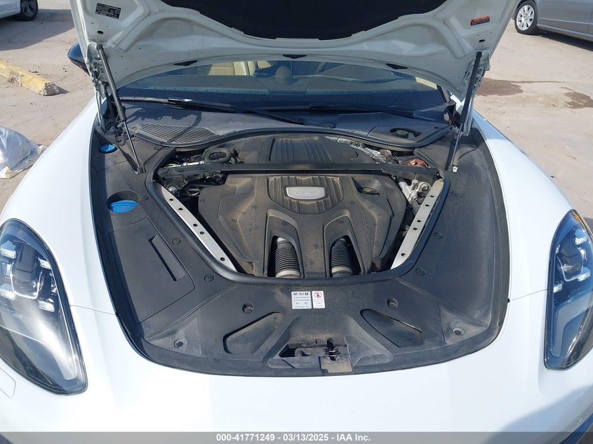 2018 PORSCHE PANAMERA 4S - WP0AB2A78JL134681