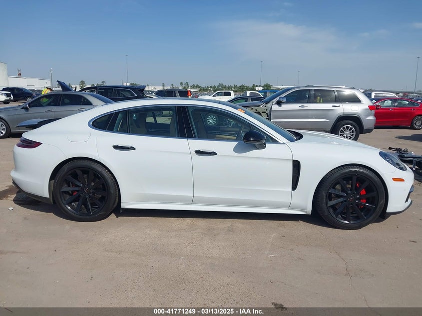 2018 PORSCHE PANAMERA 4S - WP0AB2A78JL134681