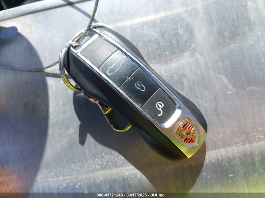 2018 PORSCHE PANAMERA 4S - WP0AB2A78JL134681