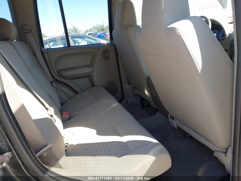 2006 JEEP LIBERTY VIN: 1J8GL48K56W143379