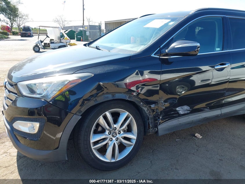2014 HYUNDAI SANTA FE VIN: 5XYZU3LA6EG177655