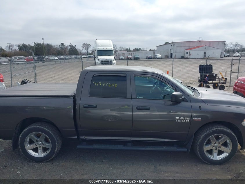 2017 RAM 1500 EXPRESS  4X4 5'7 BOX - 3C6RR7KT2HG796410