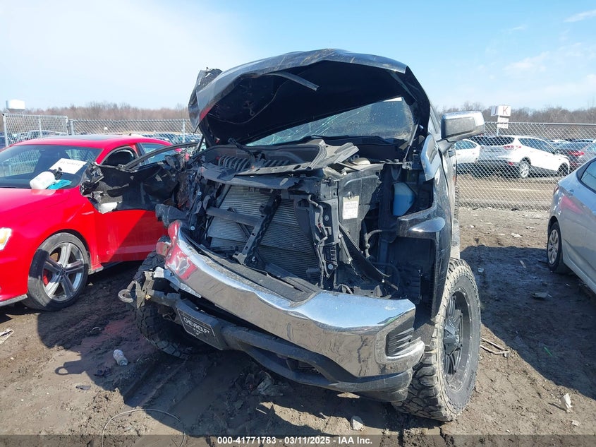 2019 CHEVROLET SILVERADO 1500 VIN: 1GCUYDEDXKZ104149