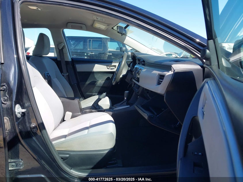 2015 TOYOTA COROLLA LE - 5YFBURHE0FP265758
