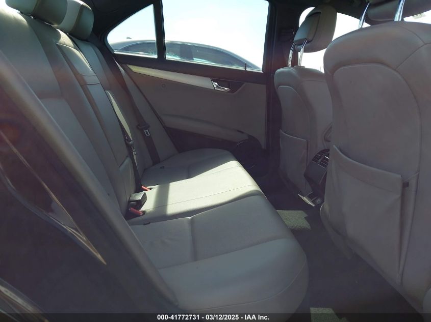 2008 Mercedes-Benz C 300 Luxury/Sport VIN: WDDGF54X78F113119 Lot: 41772731