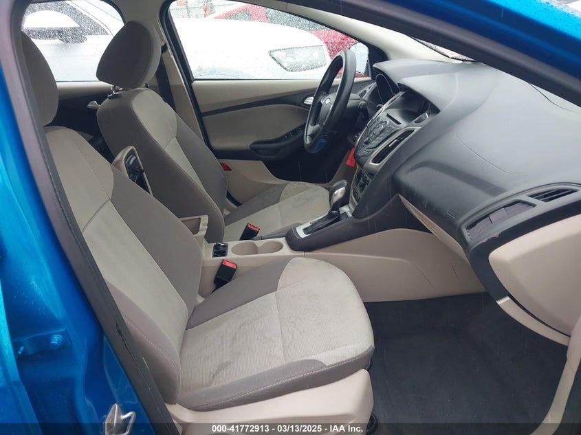 2014 FORD FOCUS SE - 1FADP3K23EL162634