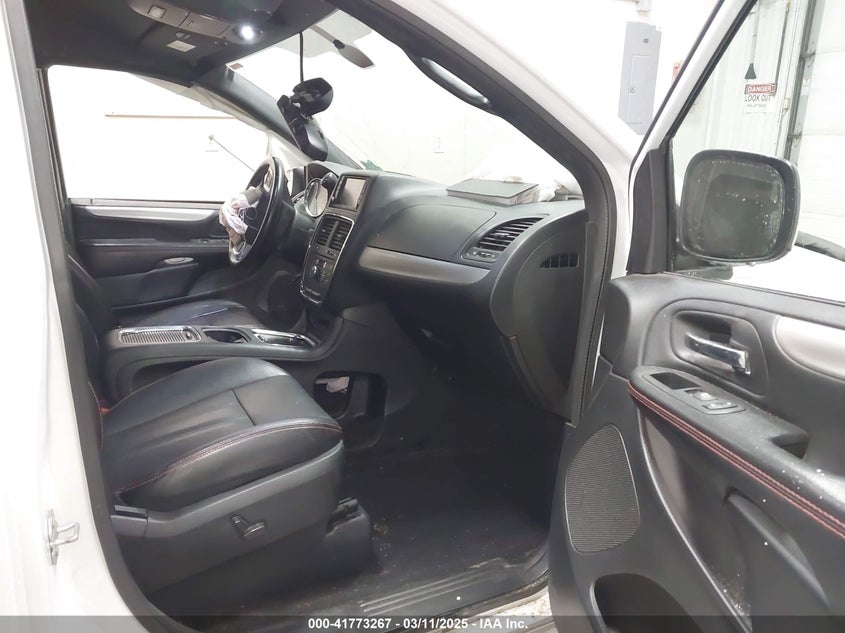 2019 DODGE GRAND CARAVAN GT - 2C4RDGEG7KR648549