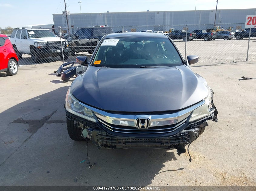 2017 HONDA ACCORD VIN: 1HGCR2F54HA092450