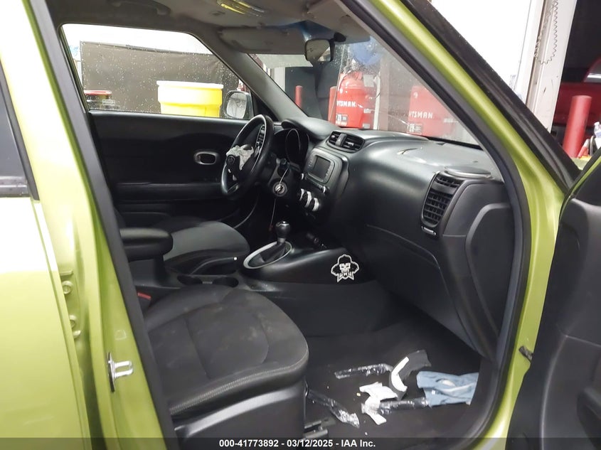 2017 KIA SOUL VIN: KNDJN2A24H7879913