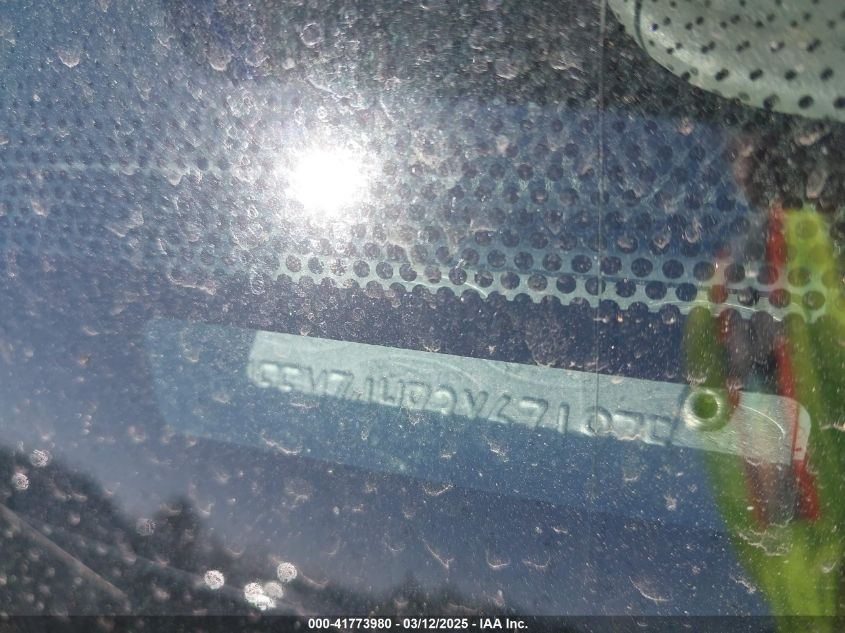 2003 Mercury Grand Marquis Gs VIN: 2MEFM74W83X671975 Lot: 41773980