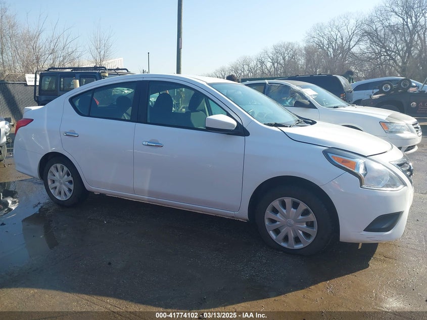 2019 NISSAN VERSA 1.6 SV - 3N1CN7AP0KL859312