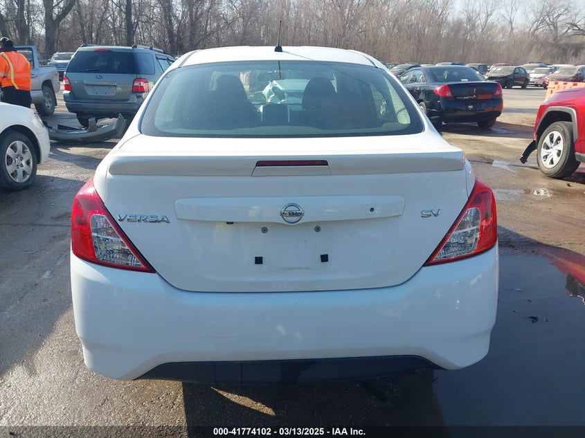 2019 NISSAN VERSA 1.6 SV - 3N1CN7AP0KL859312
