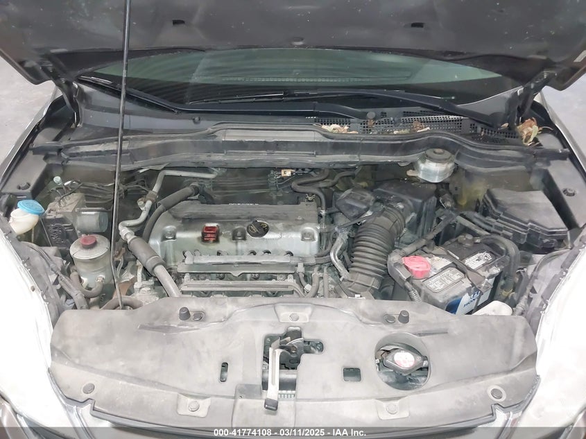 2011 HONDA CR-V VIN: 3CZRE4H57BG700994