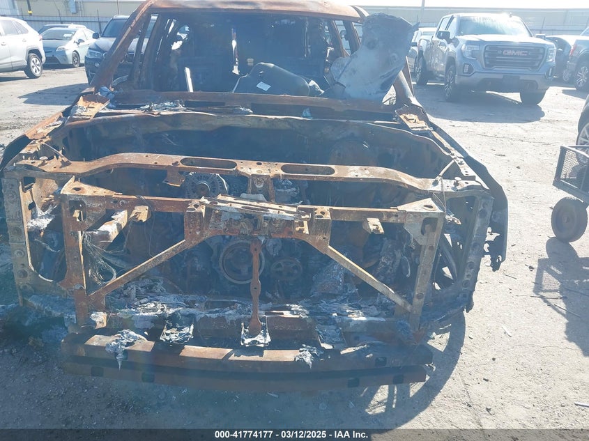 2019 CADILLAC ESCALADE ESV LUXURY - 1GYS4HKJ8KR154854