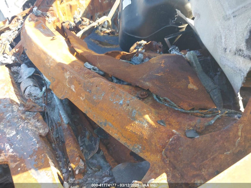 2019 CADILLAC ESCALADE ESV LUXURY - 1GYS4HKJ8KR154854