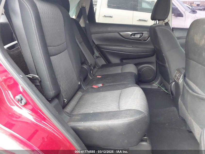 2017 NISSAN ROGUE VIN: JN8AT2MVXHW255894