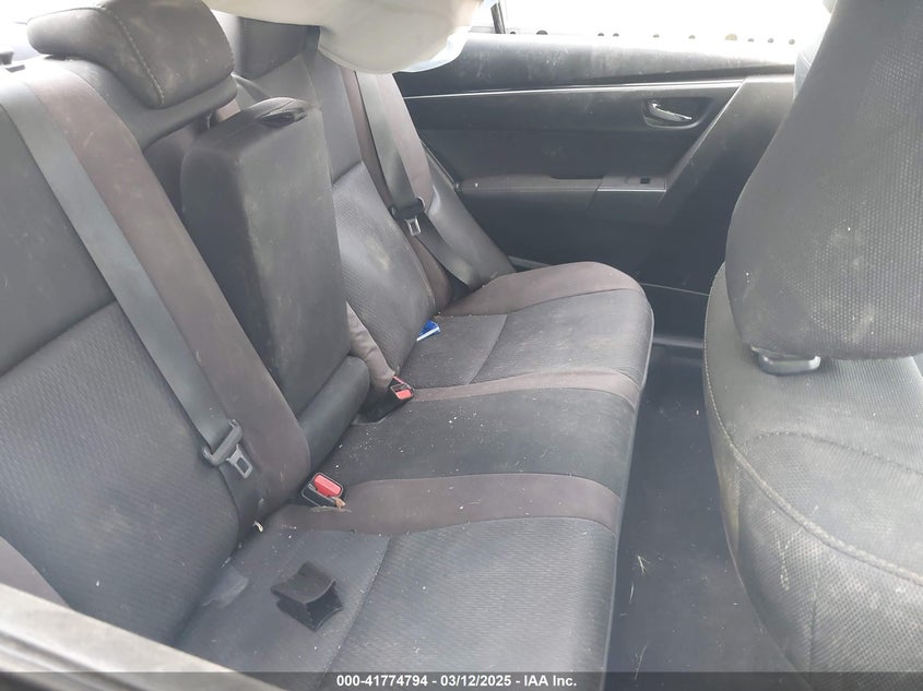 2019 TOYOTA COROLLA VIN: 5YFBURHE1KP925249