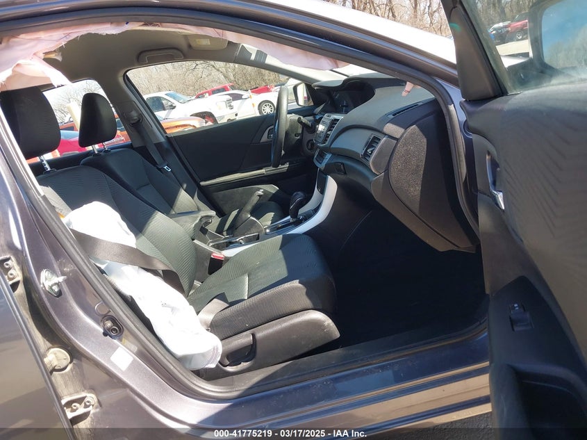 2015 HONDA ACCORD VIN: 1HGCR2F31FA178309