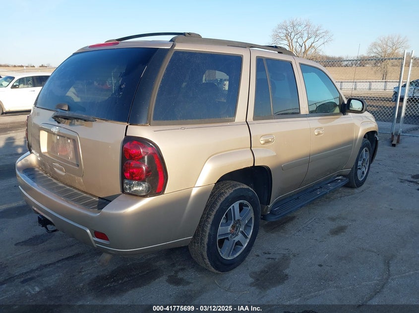 2007 CHEVROLET TRAILBLAZER VIN: 1GNDT13SX72174045