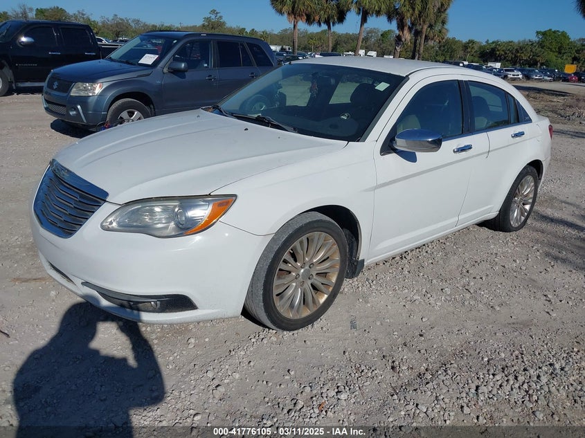 2012 CHRYSLER 200 VIN: 1C3CCBCBXCN140761
