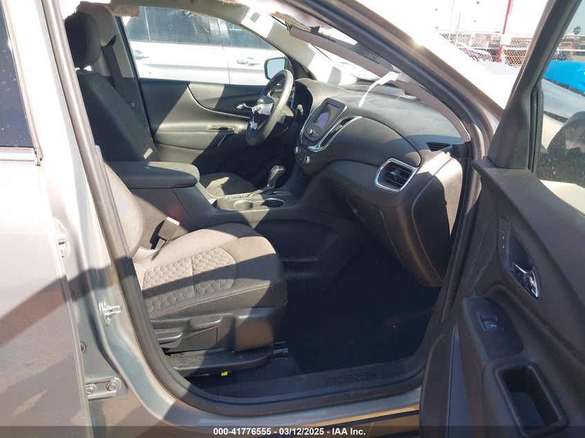2019 CHEVROLET EQUINOX VIN: 3GNAXKEV2KS521370