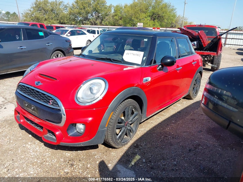 2015 MINI HARDTOP VIN: WMWXU3C53F2B56364