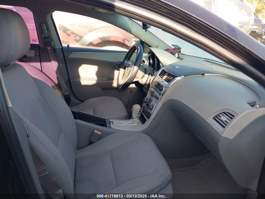 2011 CHEVROLET MALIBU VIN: 1G1ZB5E14BF121171