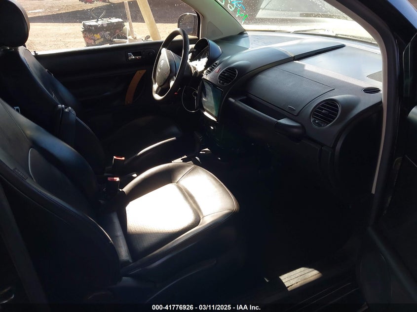 2007 VOLKSWAGEN NEW BEETLE VIN: 3VWRW31C27M500519