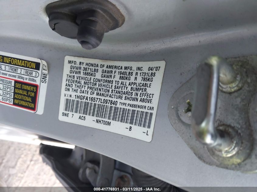 2007 Honda Civic Lx VIN: 1HGFA16577L097840 Lot: 41776931