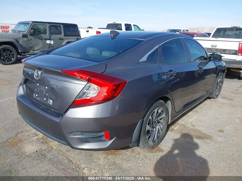 2017 HONDA CIVIC VIN: 19XFC2F70HE063247