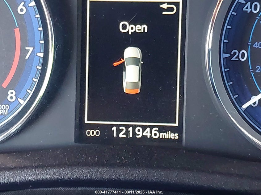 2017 TOYOTA COROLLA SE - 2T1BURHE2HC754939