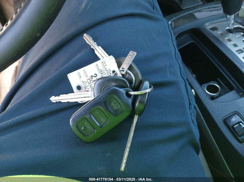 2003 Toyota 4Runner Limited V8 VIN: JTEBT17R838002400 Lot: 41778154