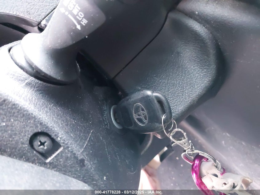 2016 TOYOTA CAMRY VIN: 4T4BF1FK8GR524622