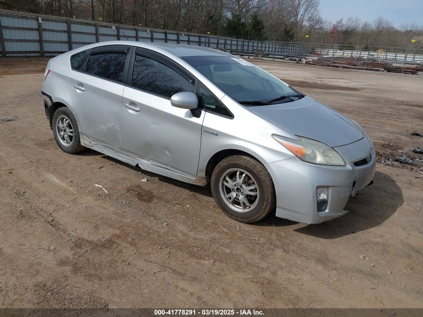 2010 TOYOTA PRIUS VIN: JTDKN3DU3A0111085