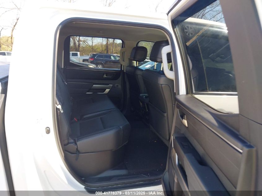 2022 Toyota Tundra - 5TFLA5AB5NX013672