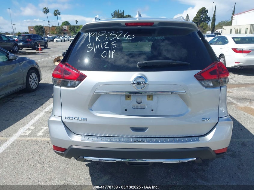 2018 NISSAN ROGUE SV - KNMAT2MT3JP618630