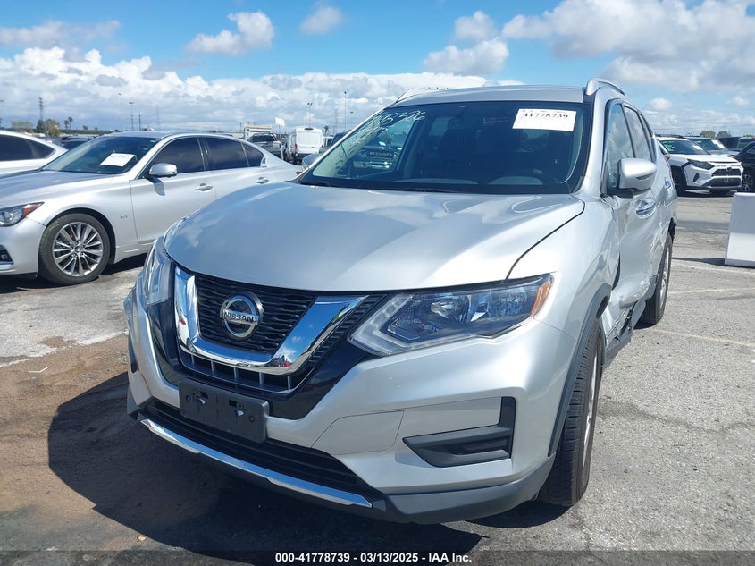 2018 NISSAN ROGUE SV - KNMAT2MT3JP618630