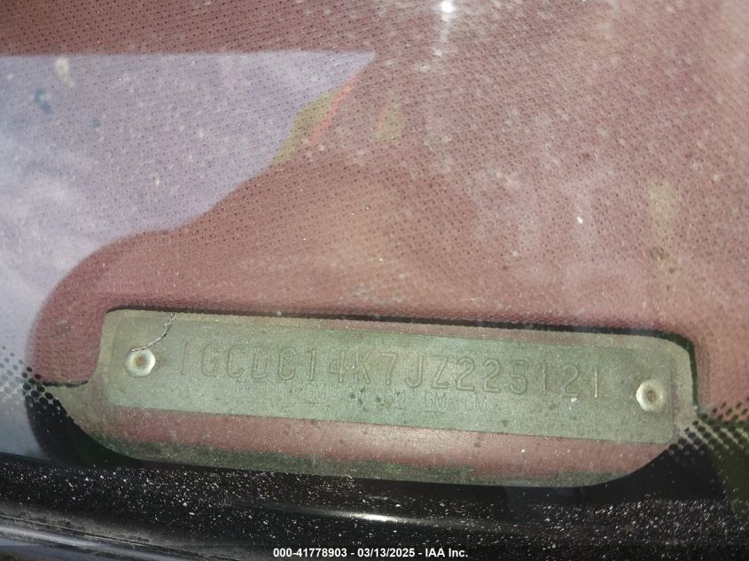 1988 Chevrolet Gmt-400 C1500 VIN: 1GCDC14K7JZ225121 Lot: 41778903