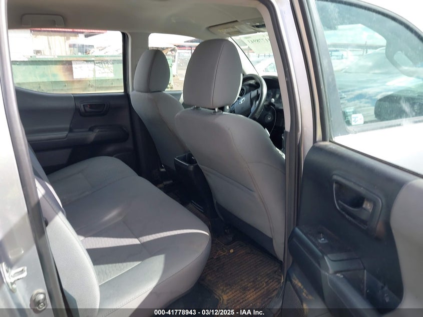 2017 TOYOTA TACOMA VIN: 3TMCZ5ANXHM047670