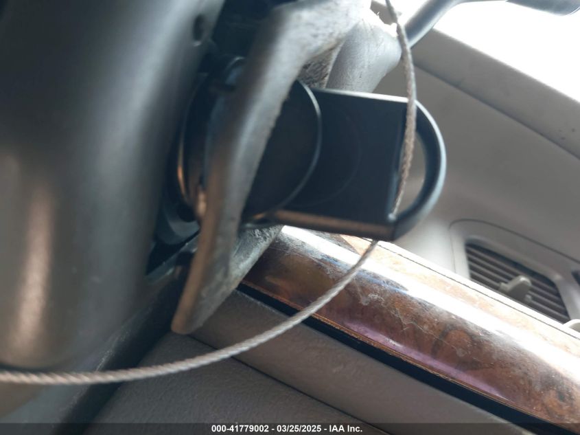 2008 Mercury Grand Marquis Ls VIN: 2MEHM75V98X608888 Lot: 41779002