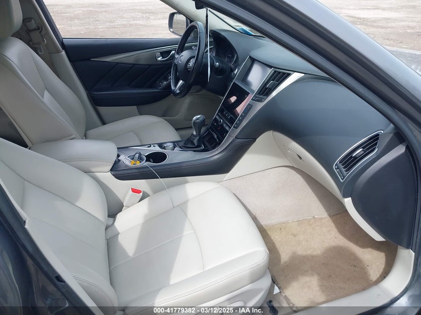 2017 INFINITI Q50 VIN: JN1EV7AR7HM838823