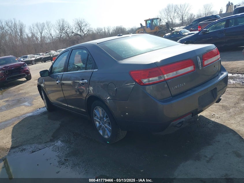 2011 LINCOLN MKZ VIN: 3LNHL2GC9BR776258