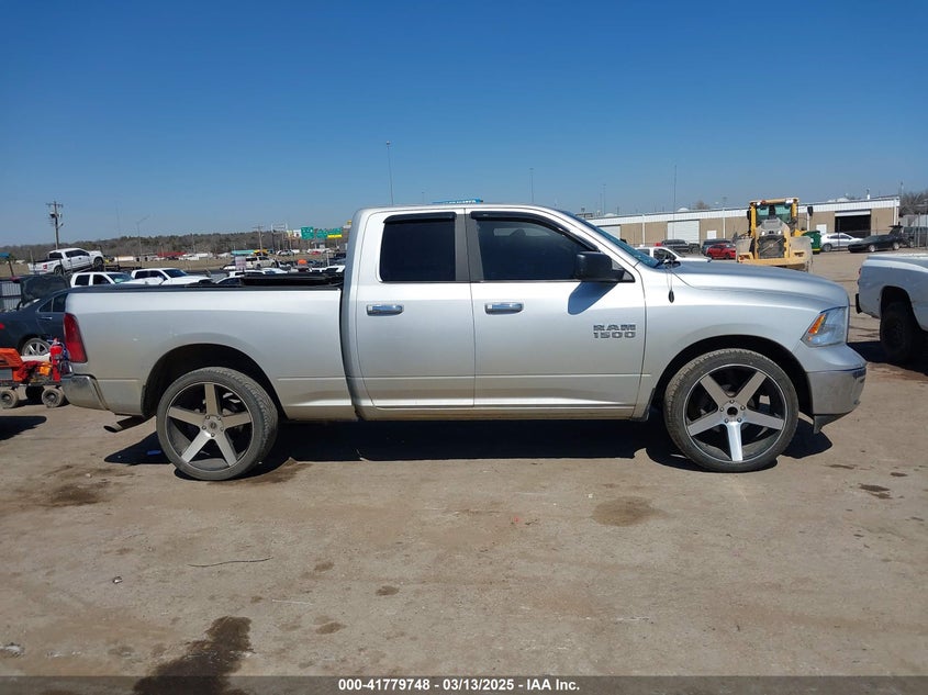 2018 RAM 1500 SLT  4X2 6'4 BOX - 1C6RR6GG7JS303857